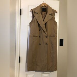 Bagatelle Collection Camel Sleeveless Long Vest | Double Breasted | Women’s Med